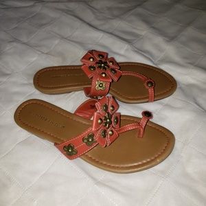 Super cute orange floral sandles barely worn